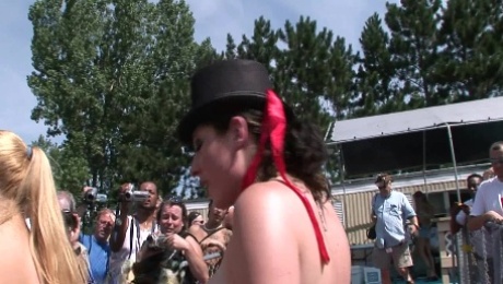 SpringBreakLife Video: Nudes A Poppin Chicks