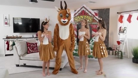 Best Christmas Cosplay: Three Graceful Beautiful Roe-girls Pleasure a Big-dick Deer