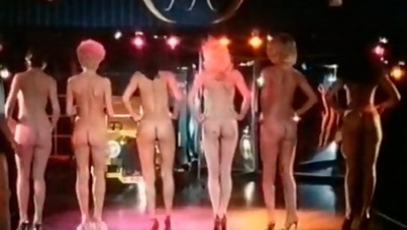 Booty contest of six curvaceous bitches at the night club