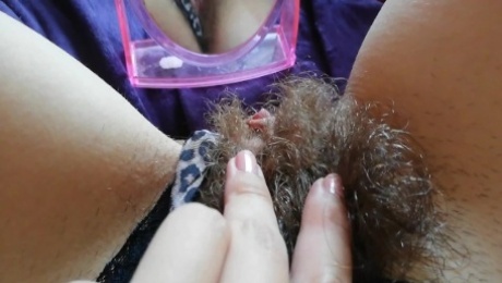 Extreme hairy bush play with mirror big clit pussy