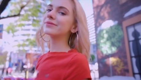Raw Anal Blondie Teen has Unforgettable first Bum Sex Experience