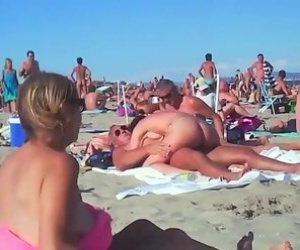 Beach naked girls