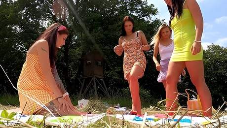 Admirable bunny redhead video Leons TV